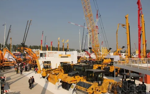 工程機(jī)械液壓傳動(dòng)系統(tǒng)用油要求